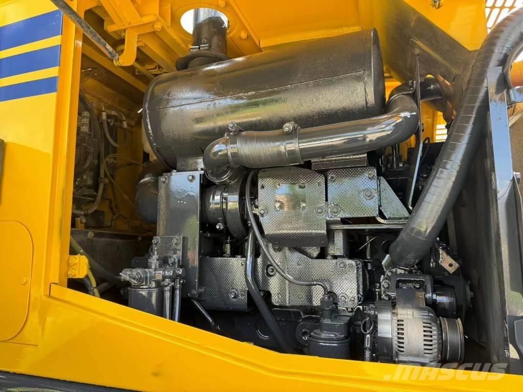 Komatsu WA 320-5 Pyöräkuormaajat