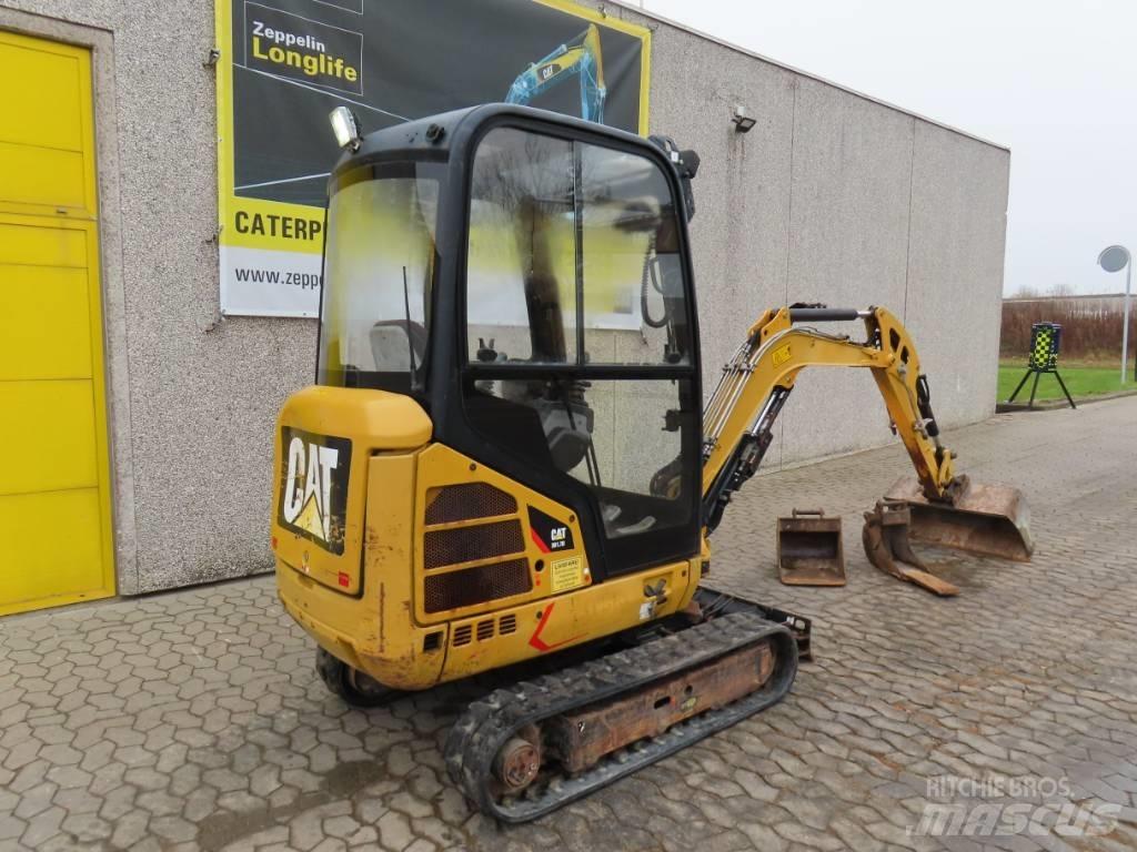 CAT 301.7 D Minikaivukoneet < 7t