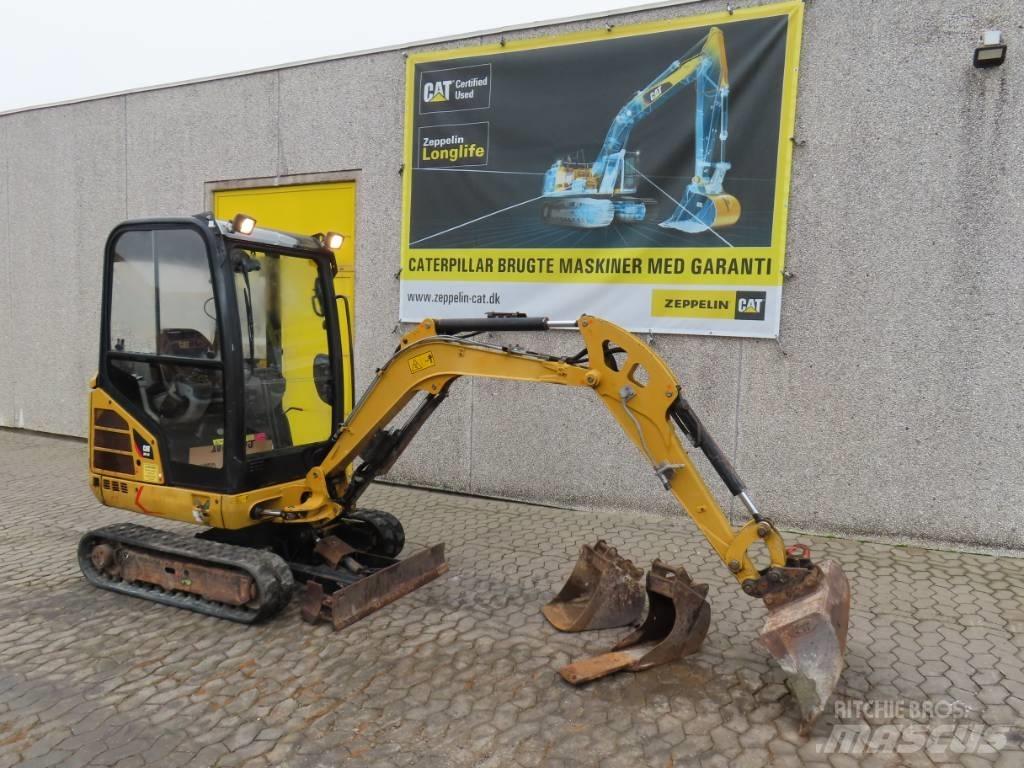CAT 301.7 D Minikaivukoneet < 7t