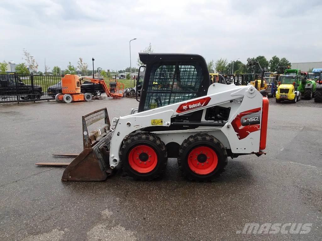 Bobcat S450 Liukuohjatut kuormaajat