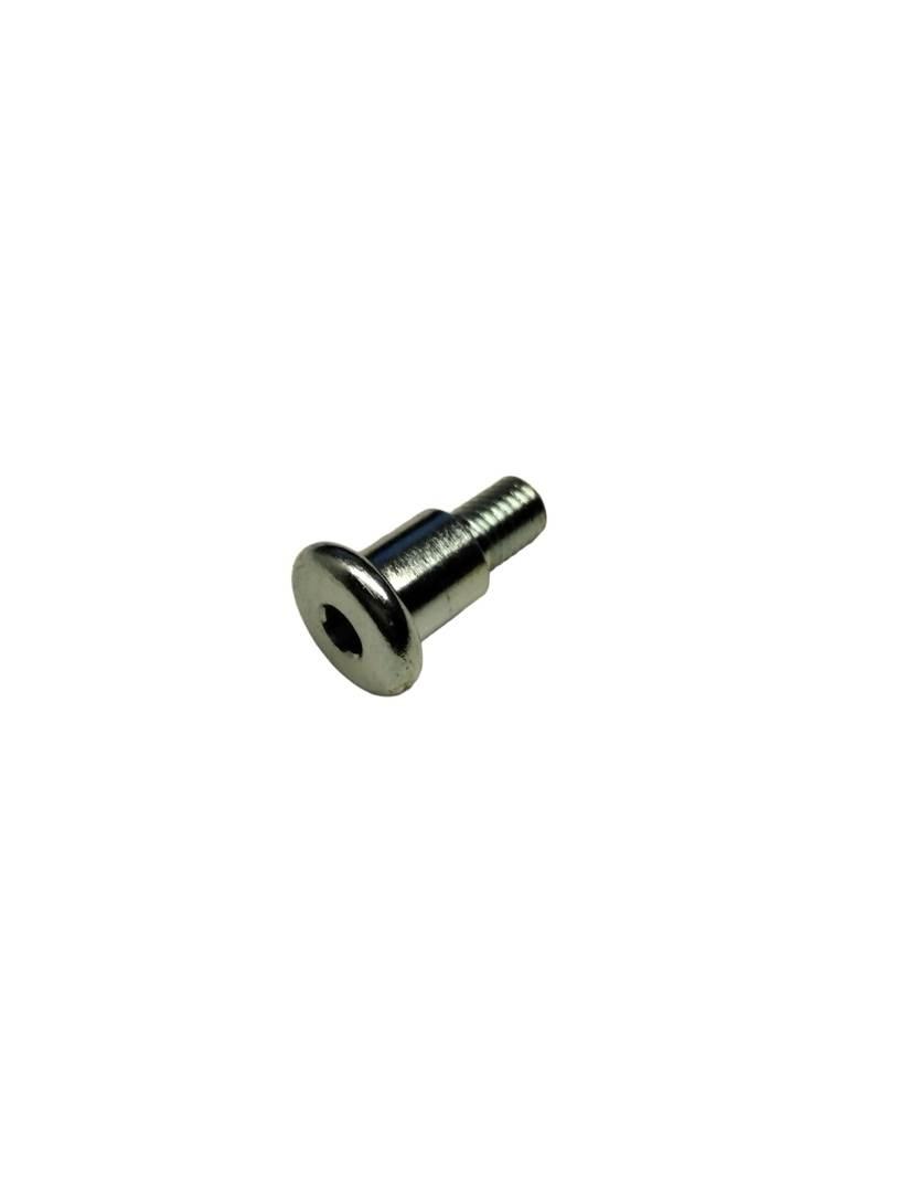  BeGe R620874 Ohjaamo ja sisusta