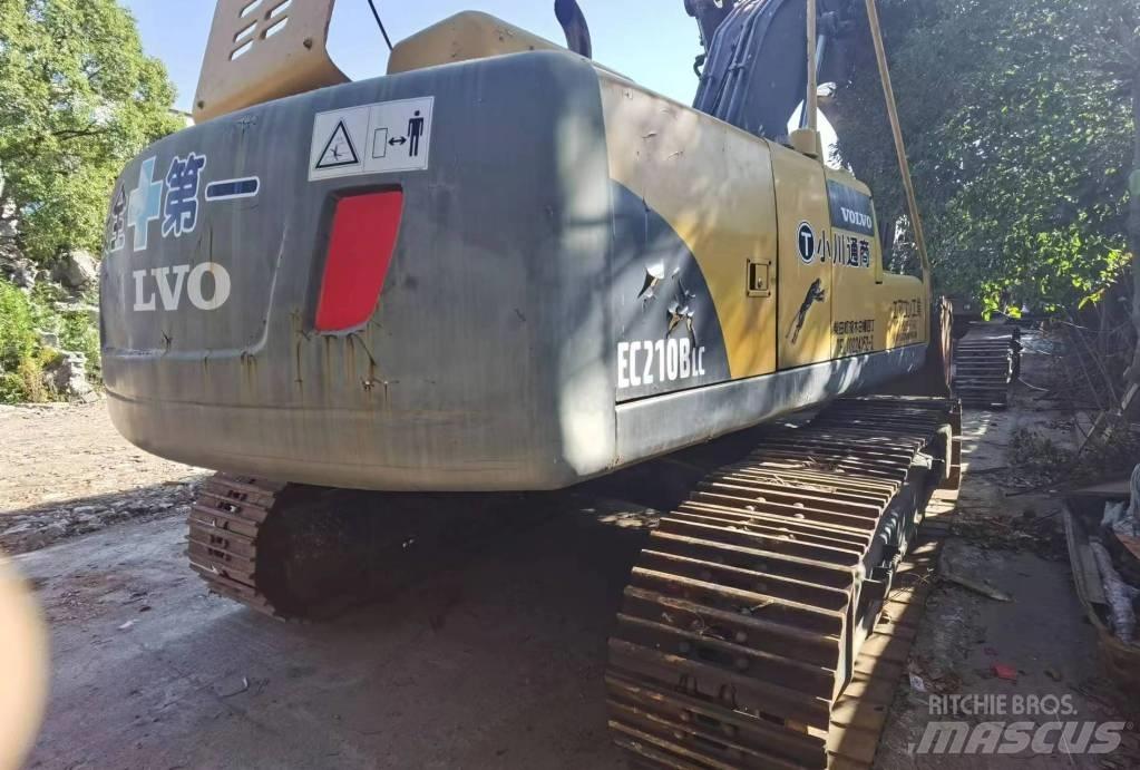 Volvo EC 210 B LC Telakaivukoneet