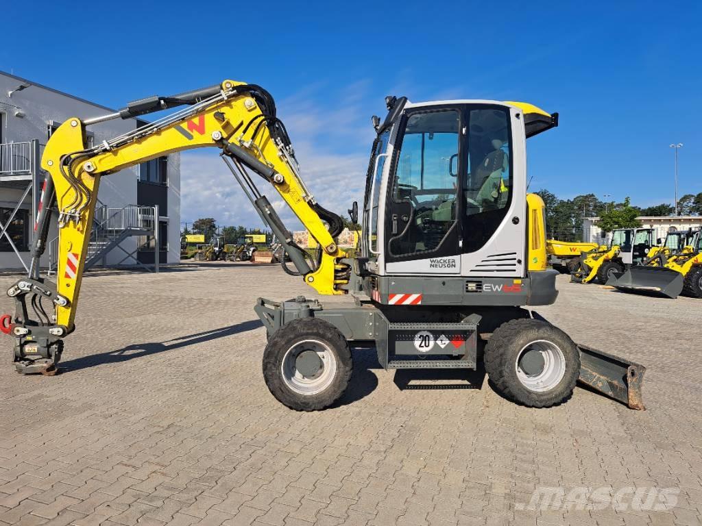 Wacker Neuson EW 65 Pyöräkaivukoneet