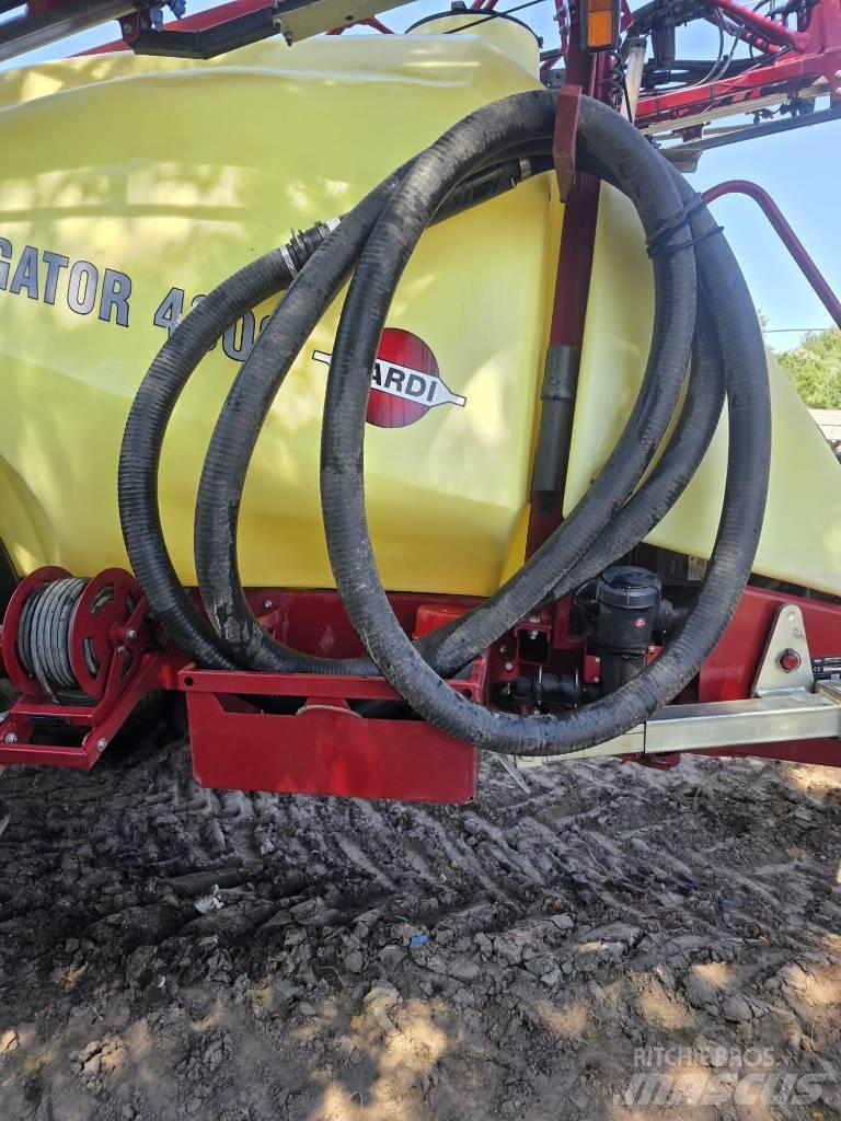 Hardi Navigator 4000 Hinattavat ruiskut