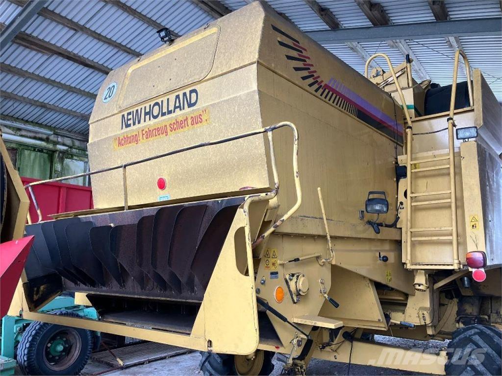 New Holland TX67 Leikkuupuimurit