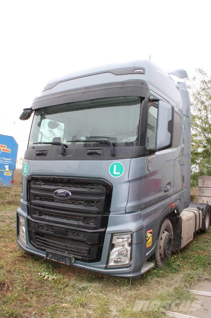 Ford F-Max Vetopöytäautot