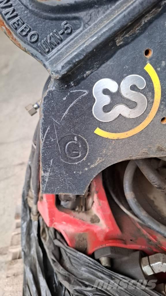 Rototilt R4 Kauhanpyörittäjät
