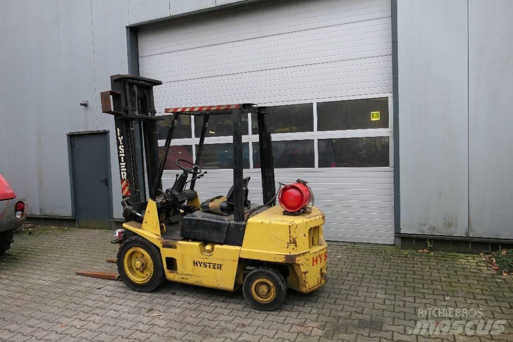 Hyster H 3.00 XM Nestekaasutrukit