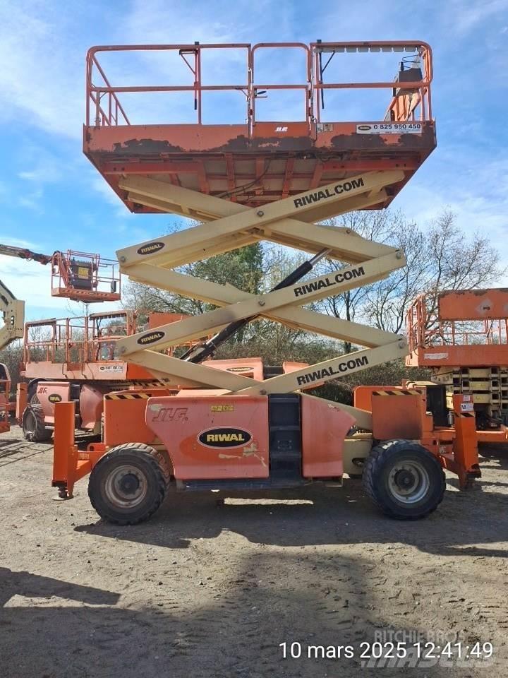 JLG 3394RT Saksilavat