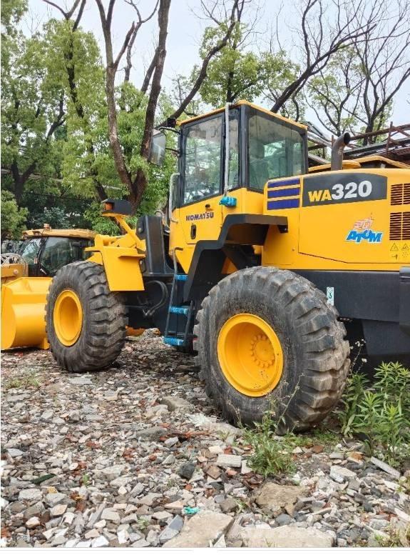 Komatsu WA 320-5 Pyöräkuormaajat