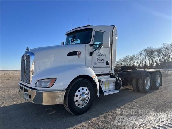 Kenworth T660 Vetopöytäautot