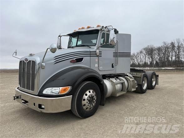 Peterbilt 386 Vetopöytäautot
