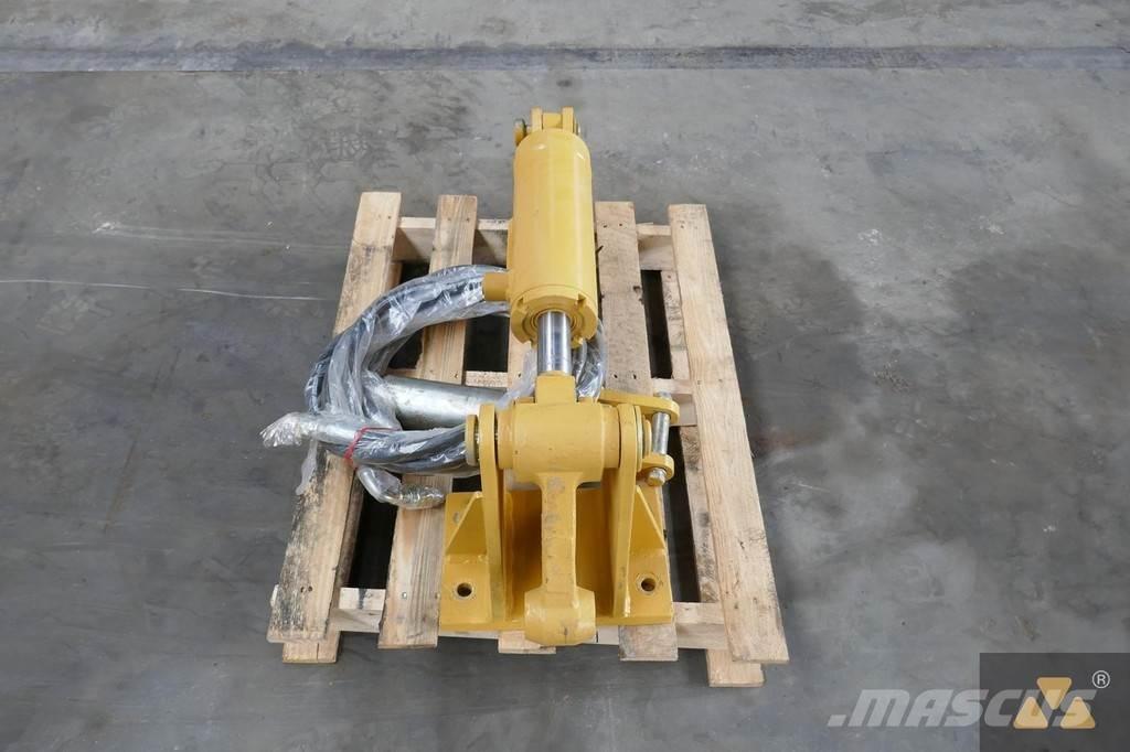 CAT D8T Pin puller Muut