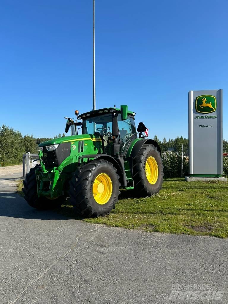 John Deere 6R250 Traktorit