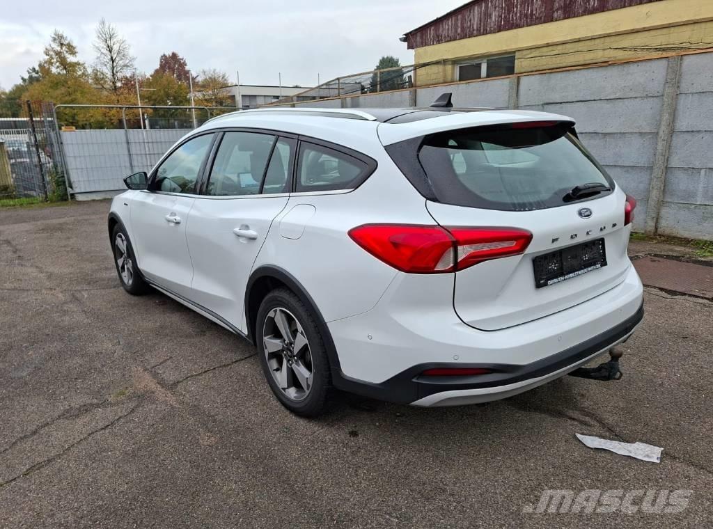 Ford Focus Henkilöautot