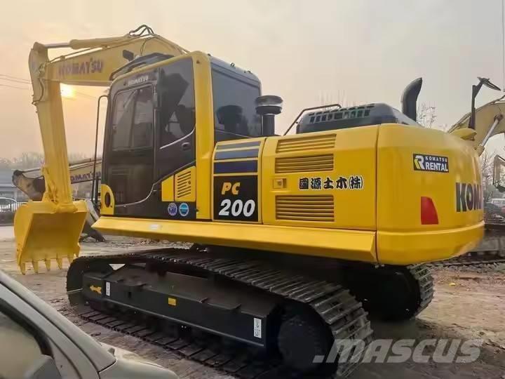 Komatsu PC 200 Telakaivukoneet