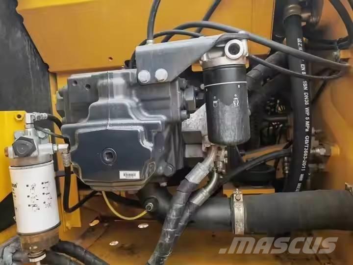 Komatsu PC 200 Telakaivukoneet