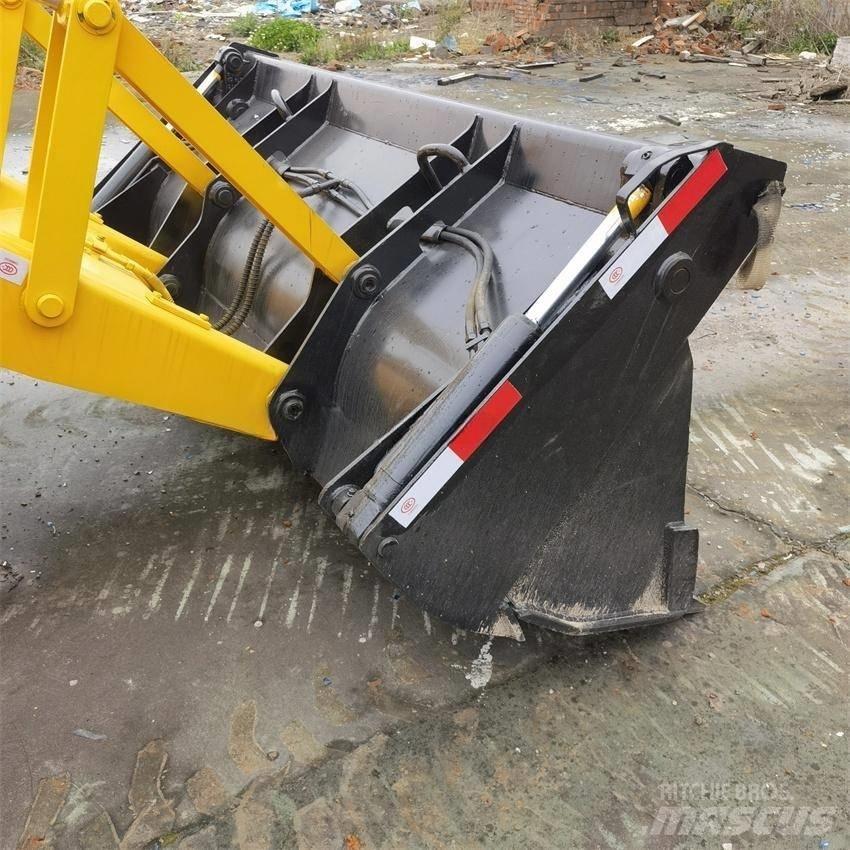 JCB 4CX Kaivurikuormaajat