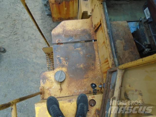 Clark 125 B Pyöräkuormaajat