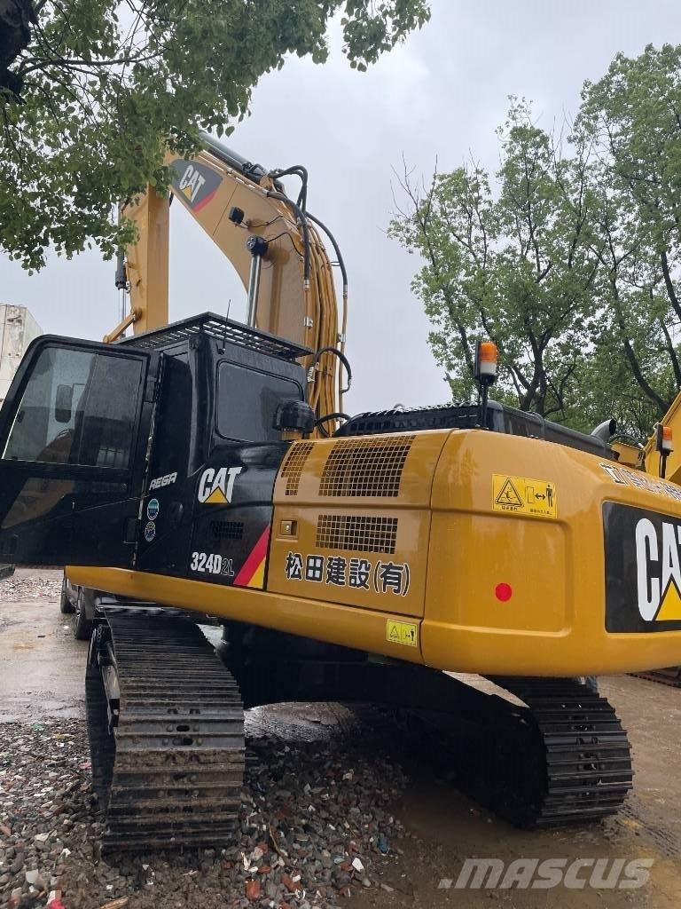 CAT 324 D Midikaivukoneet 7t - 12t