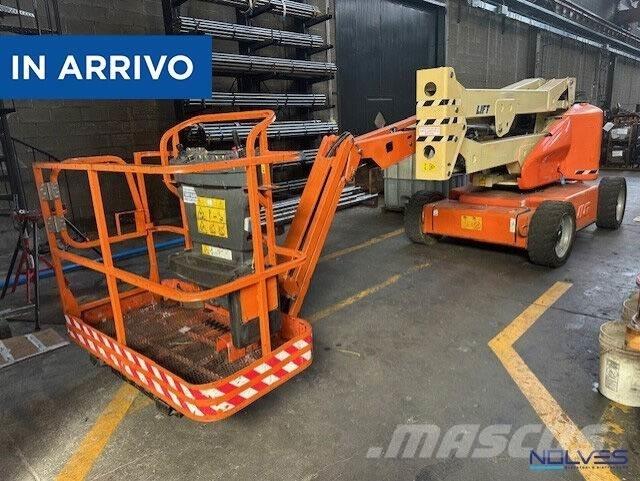 JLG E450AJ Kuukulkijat