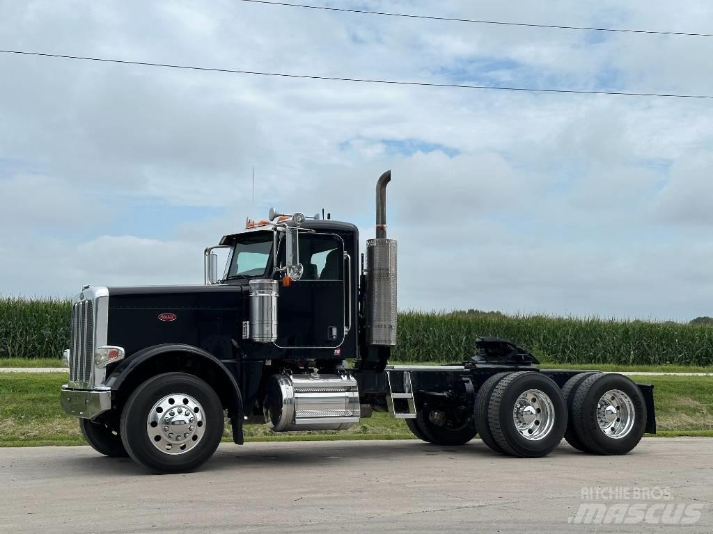 Peterbilt 388 Vetopöytäautot