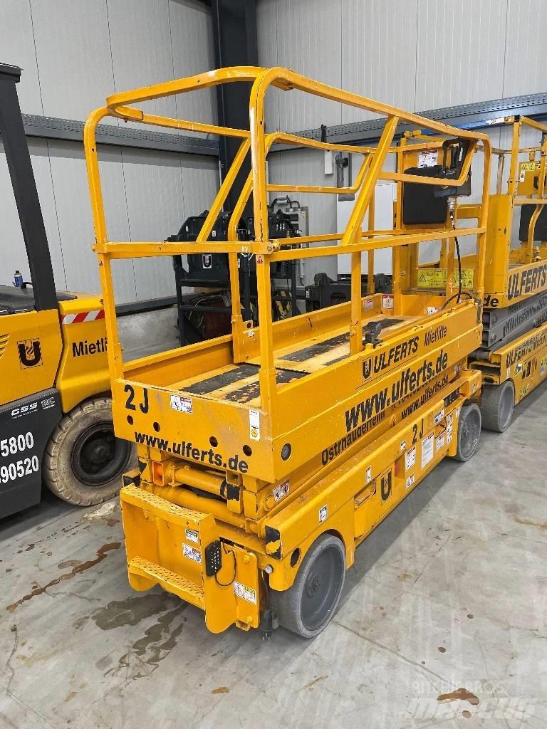 Haulotte Compact 8 Saksilavat