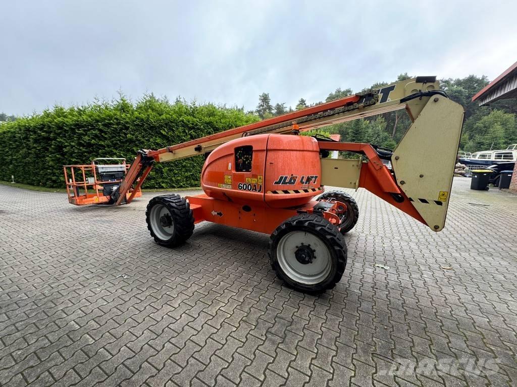 JLG 600 AJ Kuukulkijat