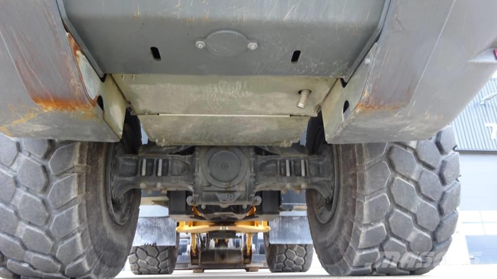 Liebherr L566 xPower Pyöräkuormaajat