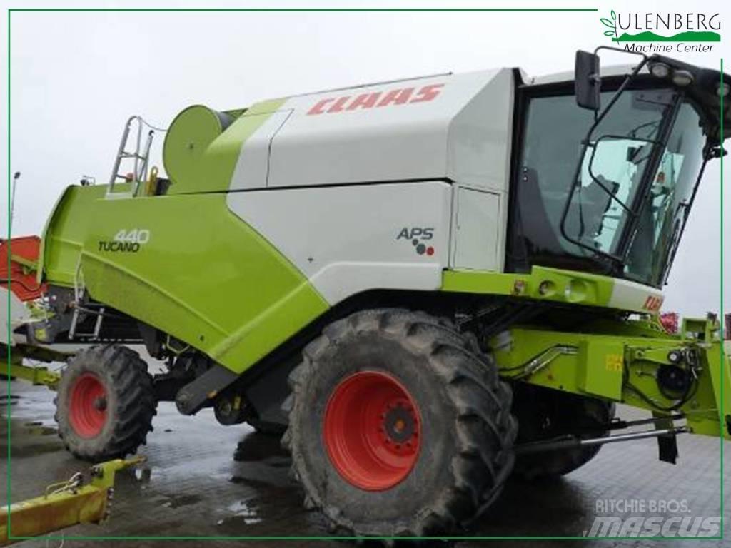 CLAAS Tucano 440 Leikkuupuimurit