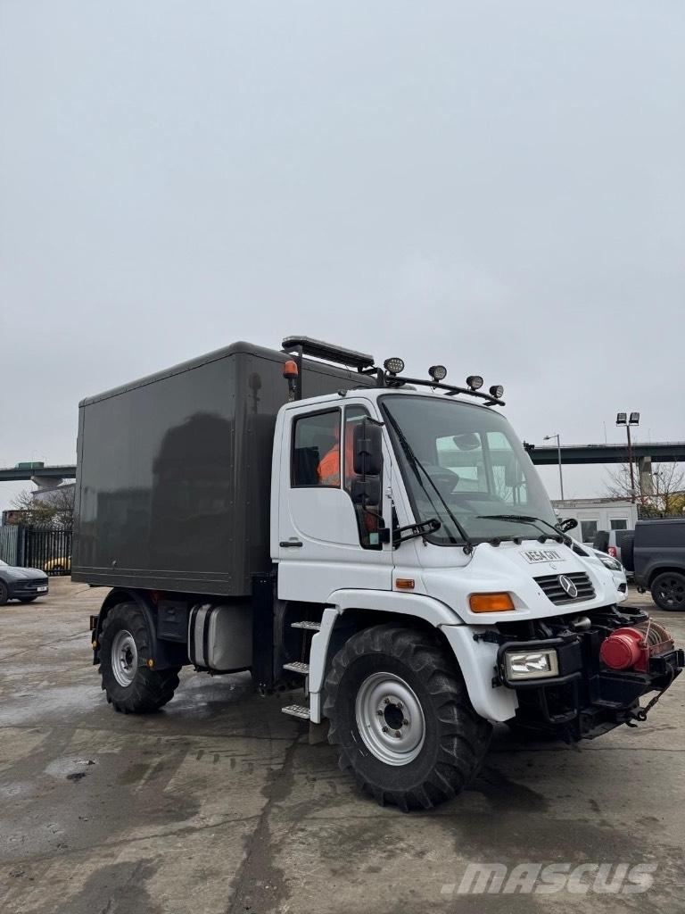 Unimog U300 Taajamakoneet