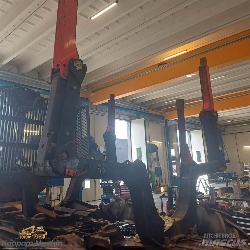 Komatsu 875 Muut