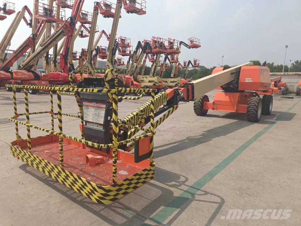 JLG 660 SJ Teleskooppipuominostimet