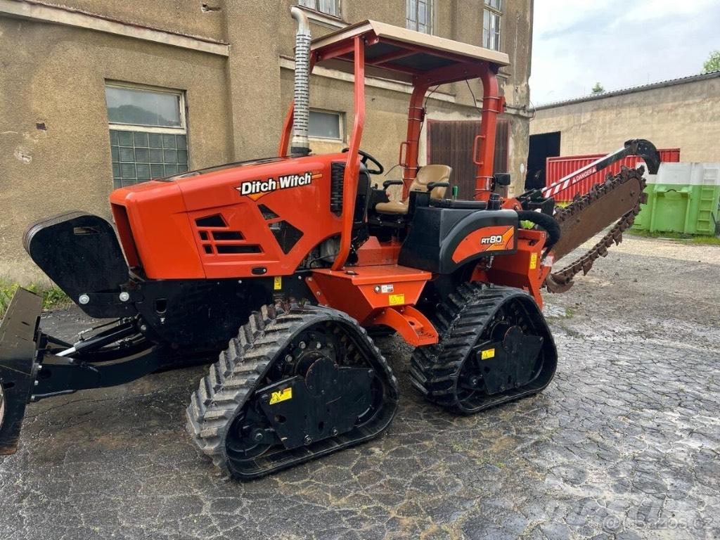 Ditch Witch RT80Q Ketjukaivurit