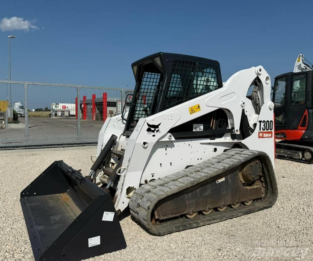 Bobcat T 300 Pienkuormaajat