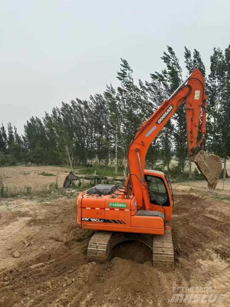 Doosan DX150 Telakaivukoneet