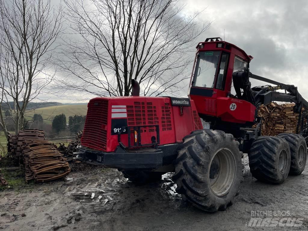 Komatsu 911.5 Harvesterit