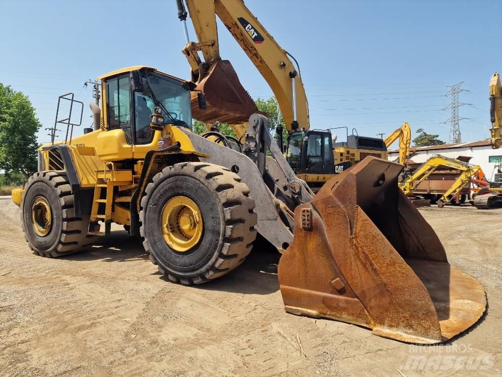 Volvo L 220 F Pyöräkuormaajat
