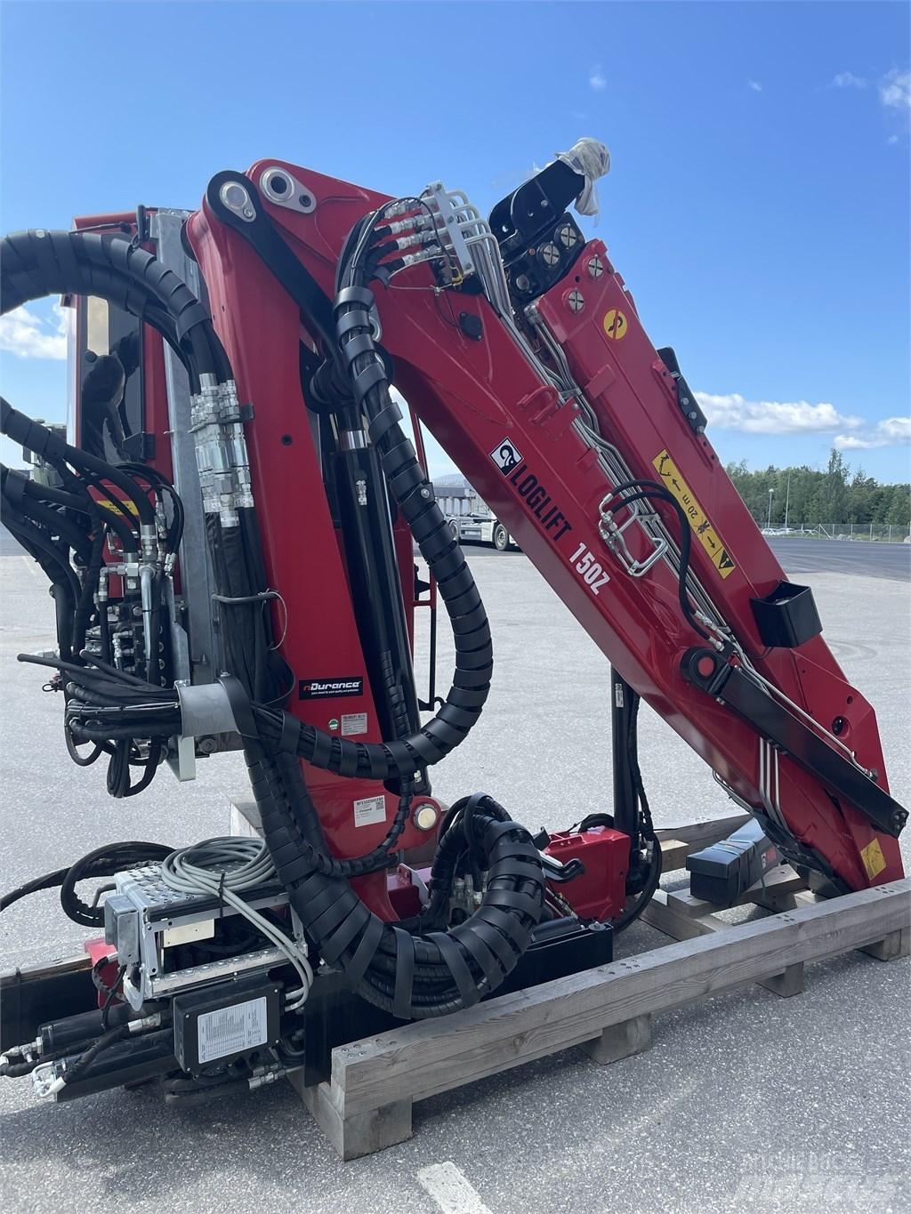 Loglift F150ZTi9.5 Puutavaranosturit