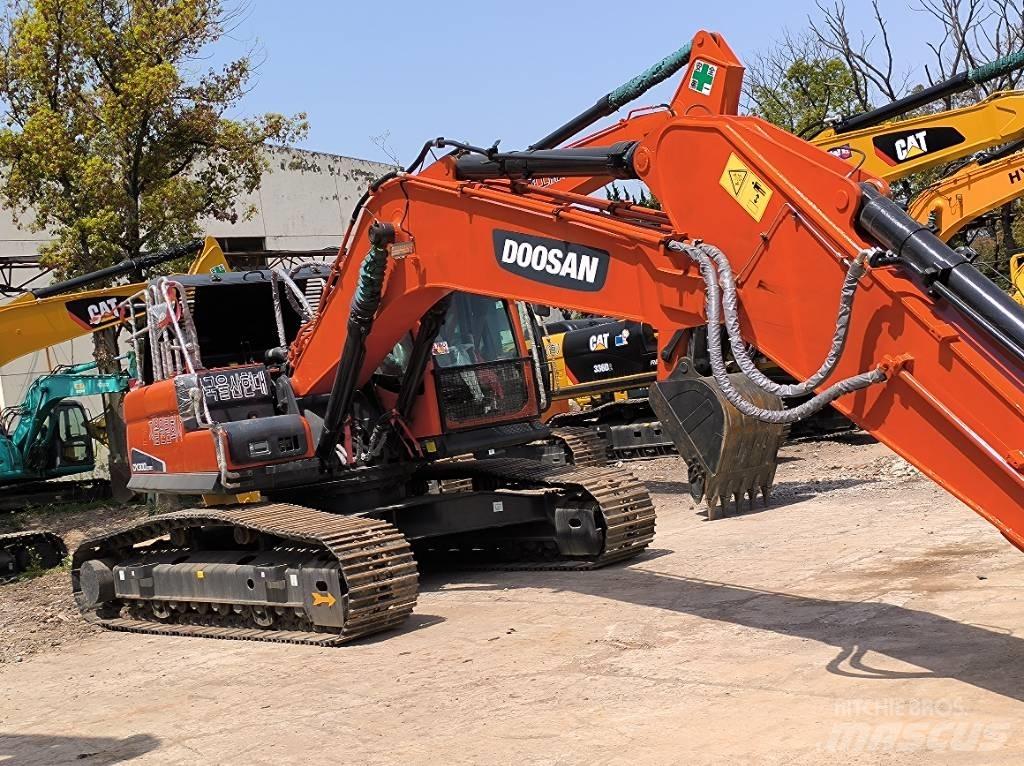 Doosan DX 300 Midikaivukoneet 7t - 12t