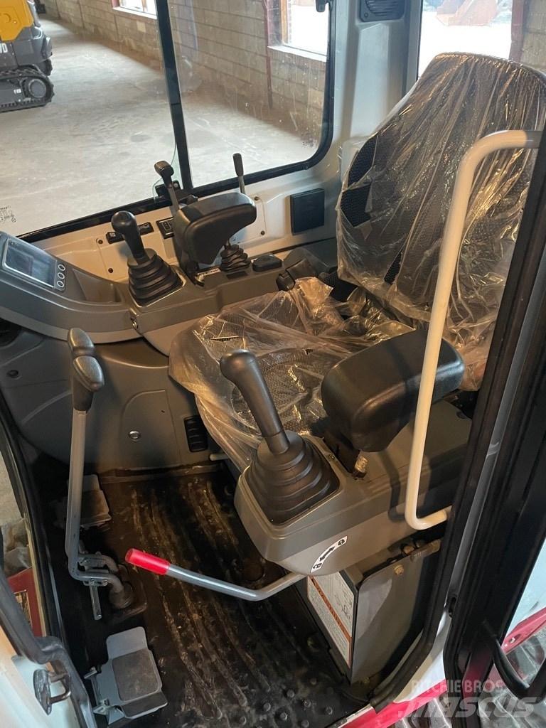 Takeuchi TB216 Minikaivukoneet < 7t