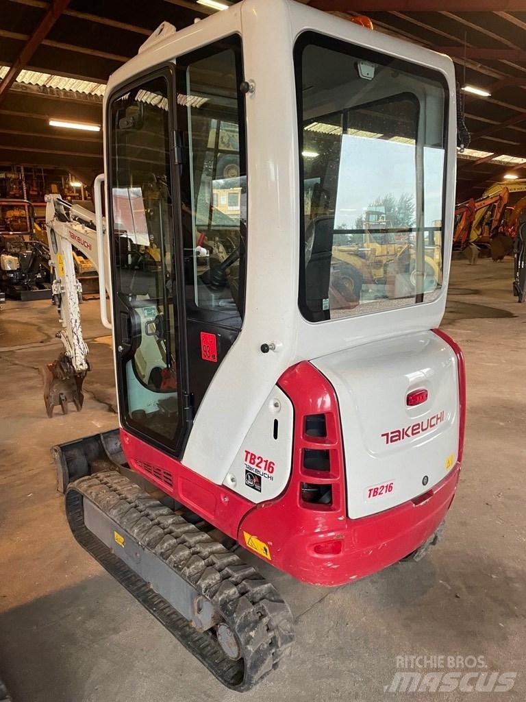 Takeuchi TB216 Minikaivukoneet < 7t