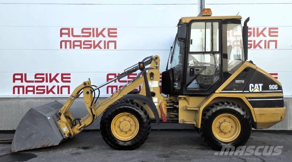 CAT 906 Pyöräkuormaajat