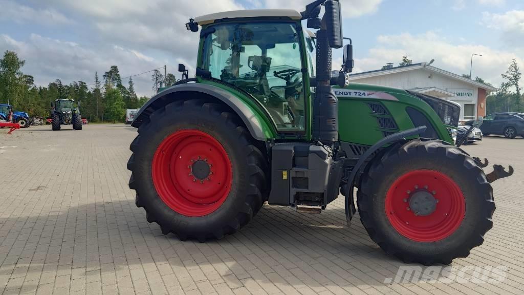 Fendt 724 Profi Plus Traktorit