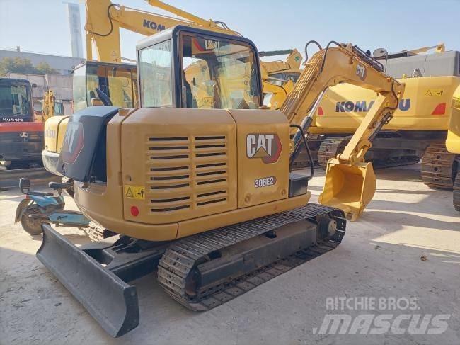 CAT 306 Minikaivukoneet < 7t