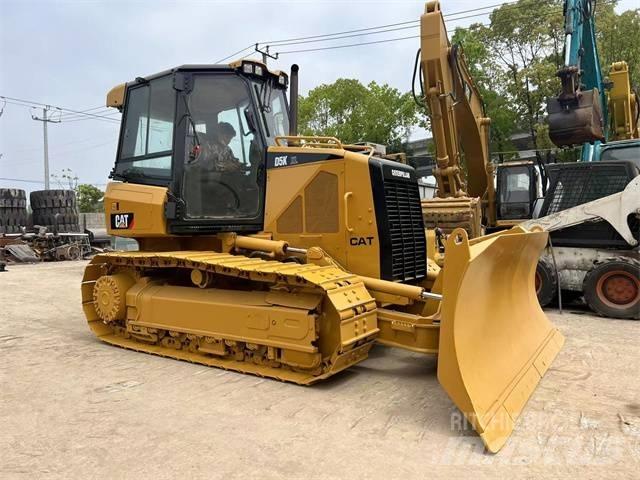 CAT D 5 K Telaketjupuskutraktorit