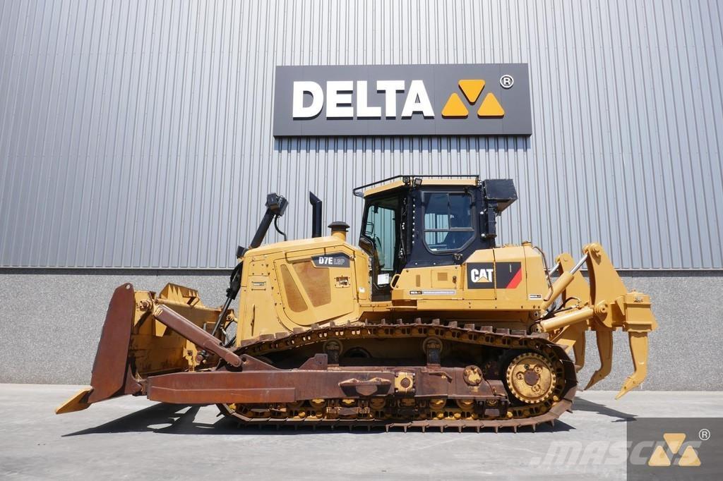 CAT D7E LGP Telaketjupuskutraktorit