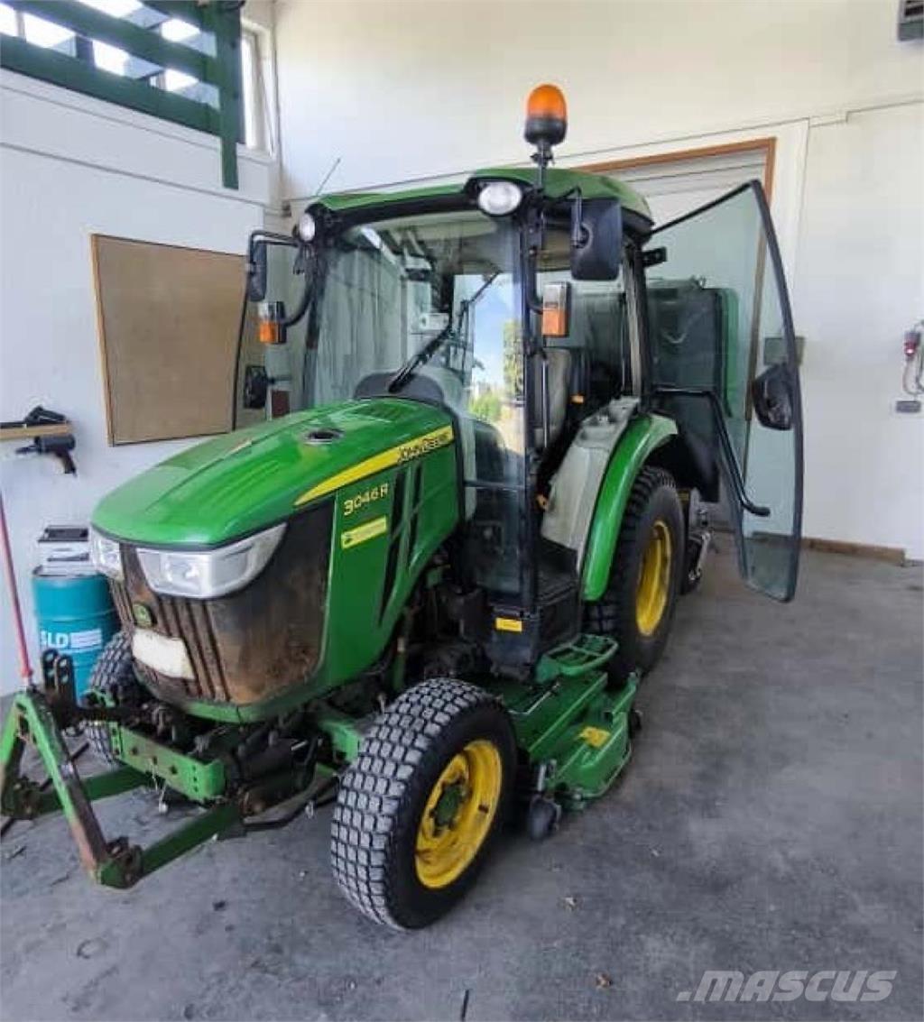 John Deere 3046R Taajamatraktorit