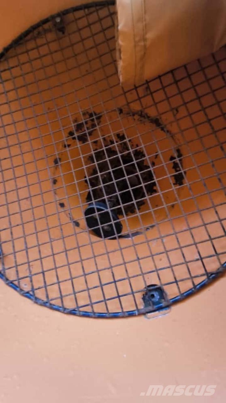 John Deere 3046R Taajamatraktorit