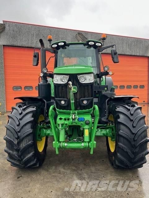 John Deere 6195 M Traktorit